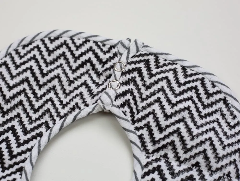 Muslin Bib