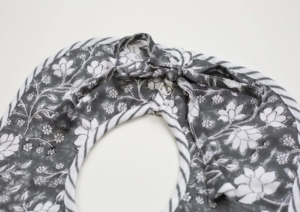 Muslin Bib